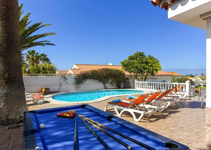 Villa Blanca Salvaje By *