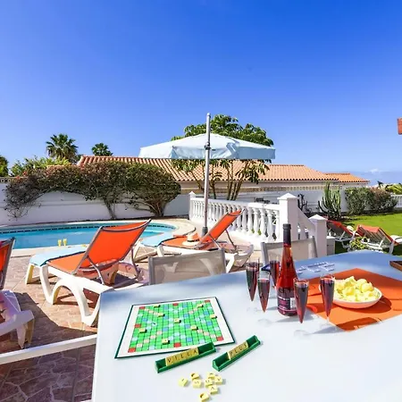 Blanca Salvaje By * Callao Salvaje