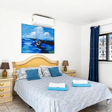 Blanca Salvaje By Callao Salvaje