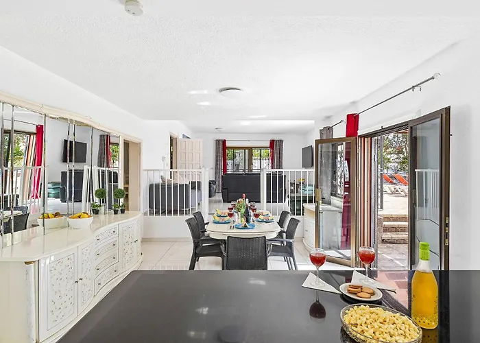 Blanca Salvaje By וילה *