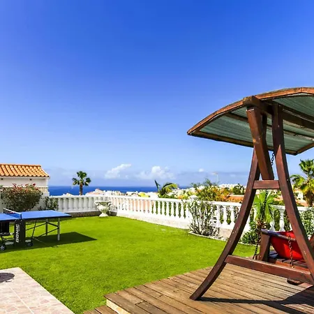 Blanca Salvaje By Callao Salvaje