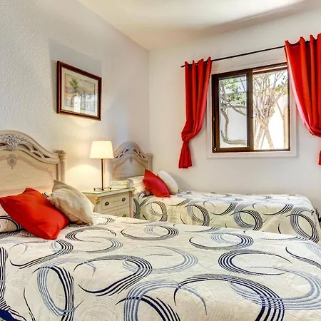 Villa Blanca Salvaje By Callao Salvaje